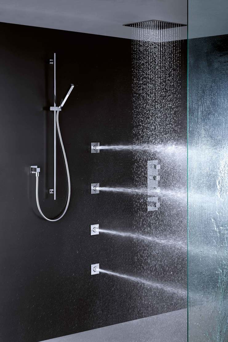 Duschsystem mit Seitendüsen