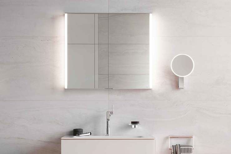 Spiegelschrank mit zwei Türen