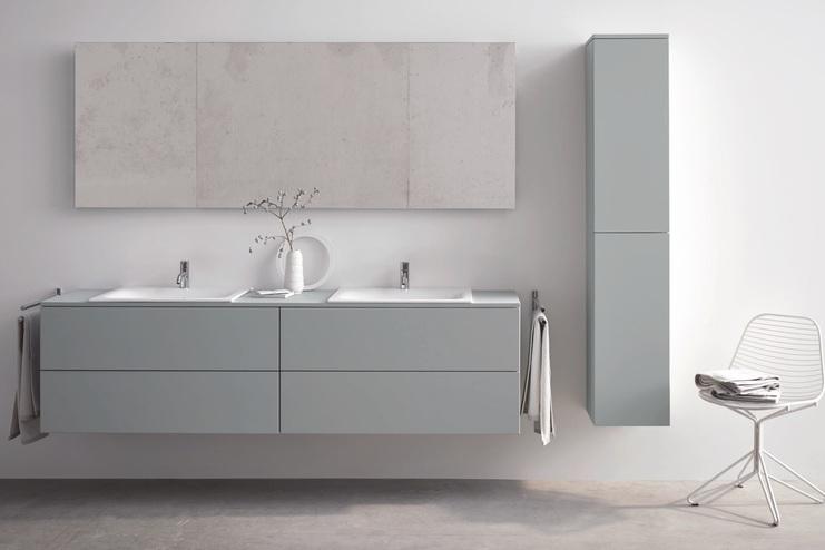 Doppelwaschtisch mit Unterschrank