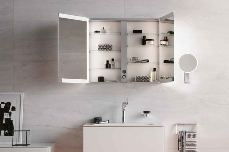 Spiegelschrank Luna geöffnet