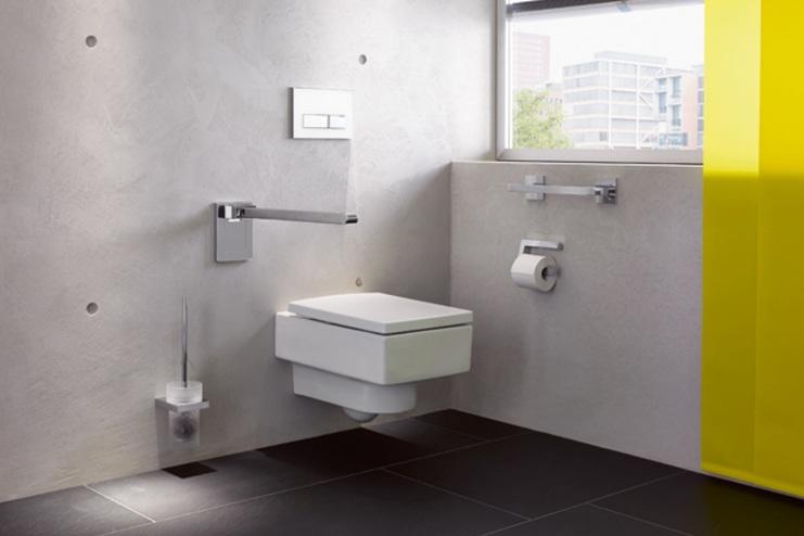Barrierefreie Toilette mit Haltegriffen