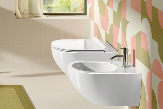 Waschbecken, WC, Bidet wandhängend