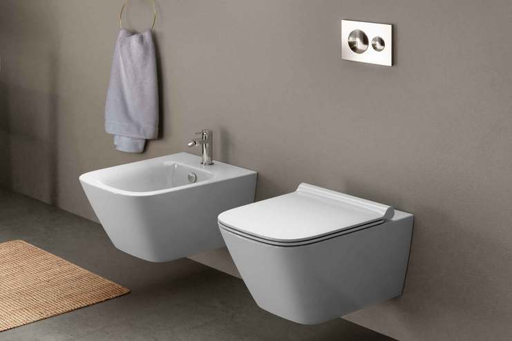 Waschtisch Wand WC und Bidet