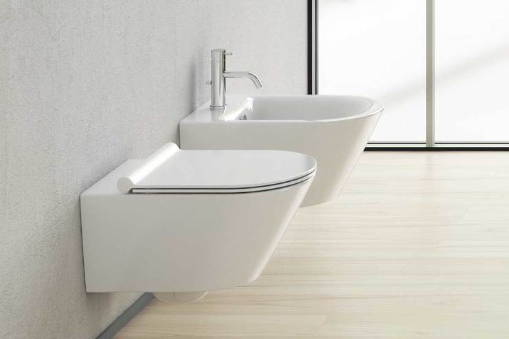 Eckiges Waschbecken wandhängend